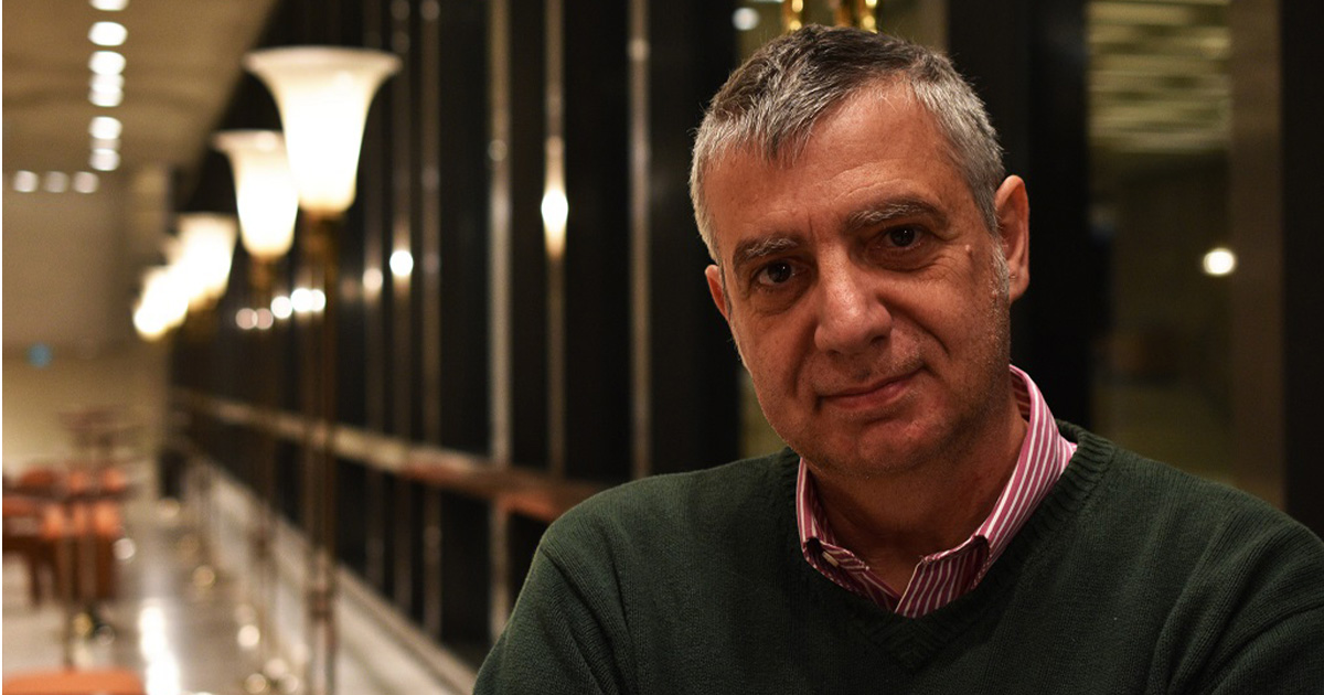 Νίκος Αλμπανόπουλος